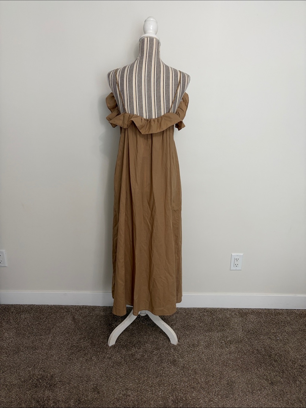 H&M Tan Ruffle-Top Maxi Dress - Picture 7 of 10